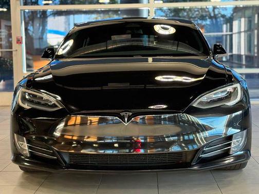 2018 Tesla Model S 90D