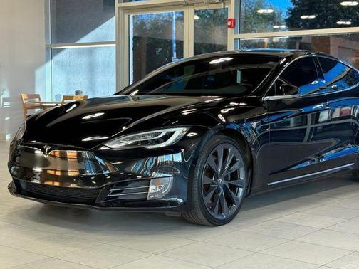 2018 Tesla Model S 90D