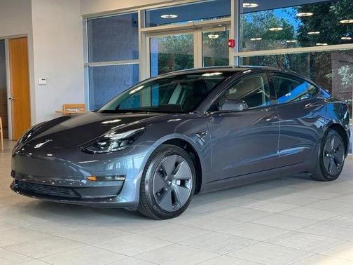 2023 Tesla Model 3 Standard Range