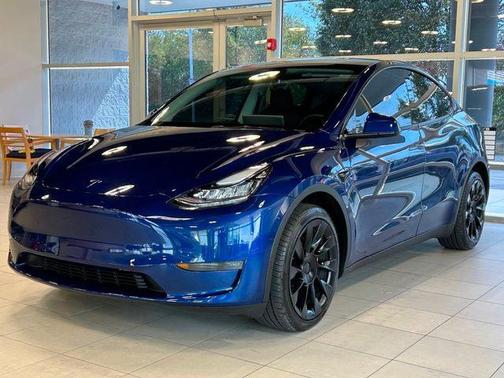 2023 Tesla Model Y Long Range AWD
