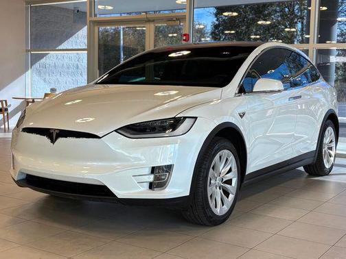 2021 Tesla Model X Long Range Plus Dual Motor All-Wheel Drive