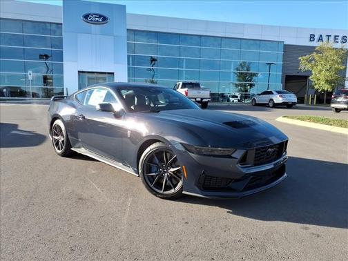 2025 Ford Mustang Dark Horse
