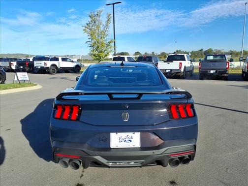 2025 Ford Mustang Dark Horse