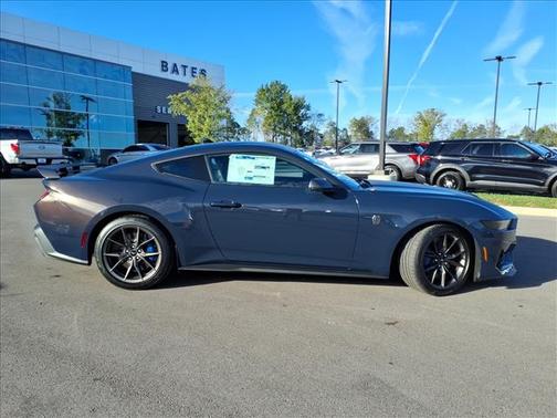 2025 Ford Mustang Dark Horse