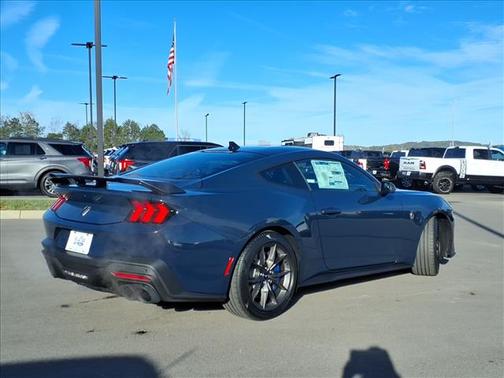 2025 Ford Mustang Dark Horse