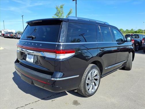 Black 2023 Lincoln Navigator Reserve