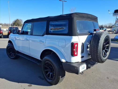 2022 Ford Bronco Base