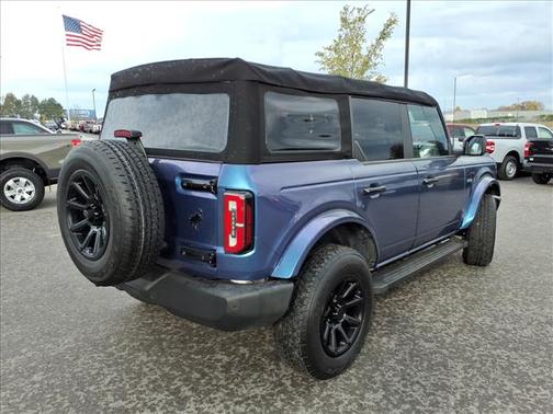 2022 Ford Bronco Base