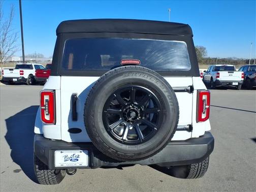 2022 Ford Bronco Base