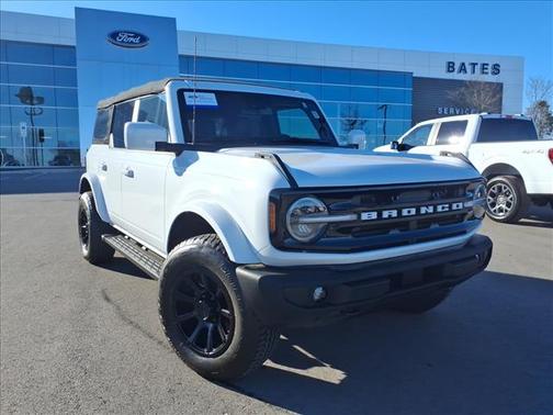 2022 Ford Bronco Base