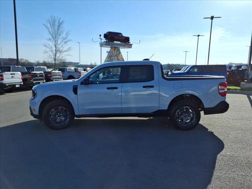 Space White Metallic 2026 Ford Maverick XLT