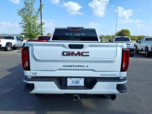 2023 GMC Sierra 2500 Denali
