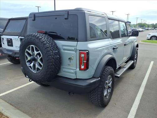 Cactus Green / Gray 2024 Ford Bronco Badlands