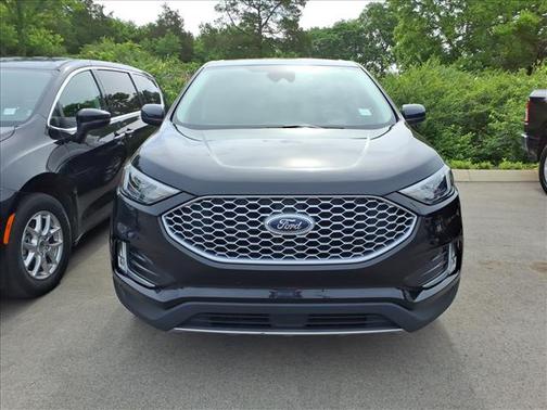 Black 2024 Ford Edge SEL