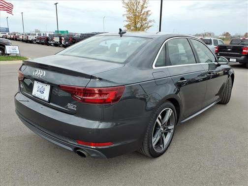 2018 Audi A4 2.0T Prestige
