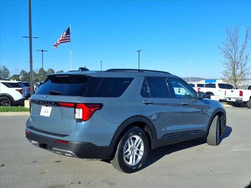Vapor Blue Metallic 2026 Ford Explorer Active