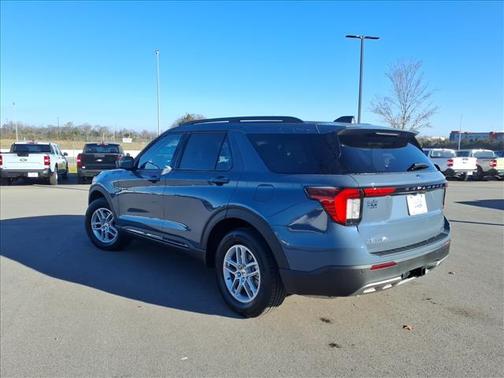 Vapor Blue Metallic 2026 Ford Explorer Active