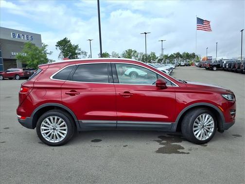 Red 2019 Lincoln MKC Standard