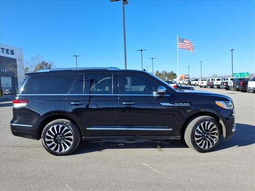 2023 Lincoln Navigator Black Label