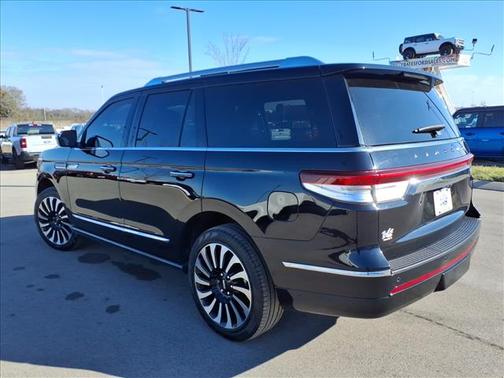 2023 Lincoln Navigator Black Label