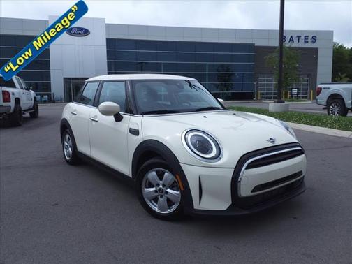 2022 MINI Hardtop Cooper