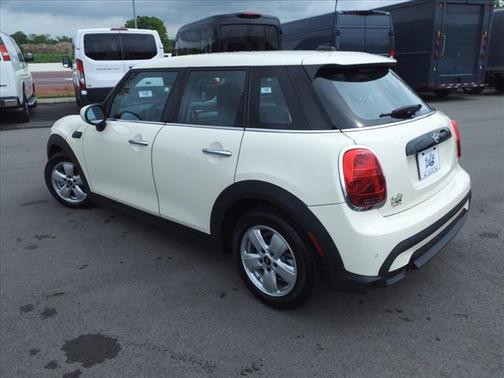 2022 MINI Hardtop Cooper