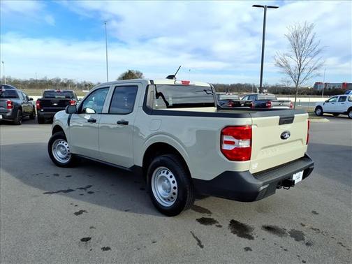 2025 Ford Maverick XL