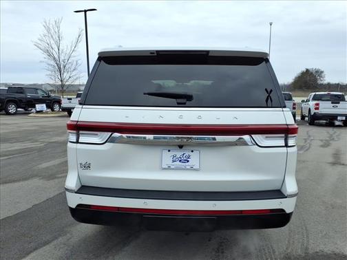 2024 Lincoln Navigator L Premiere