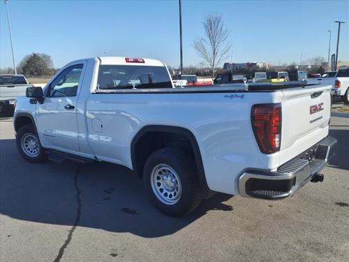 2023 GMC Sierra 1500 Pro