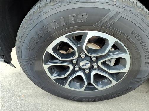 Gray 2024 Ford Expedition Max XLT