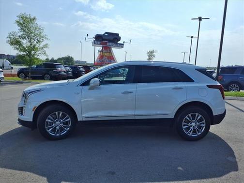 2023 Cadillac XT5 Premium Luxury