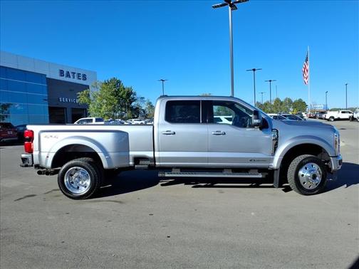2024 Ford F-450 Lariat