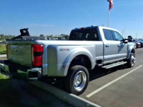 2024 Ford F-450 Lariat