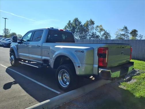 2024 Ford F-450 Lariat