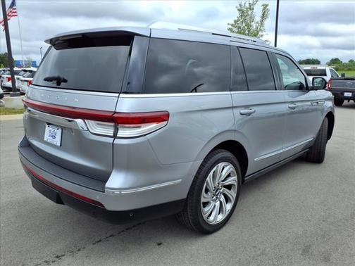 2024 Lincoln Navigator Reserve