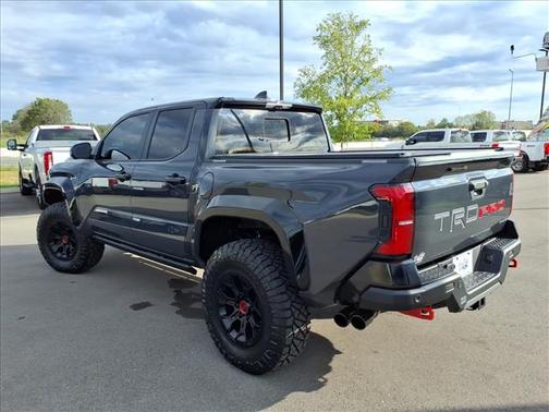2025 Toyota Tacoma Hybrid TRD PRO HV