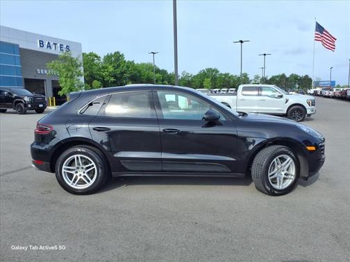 2018 Porsche Macan Base