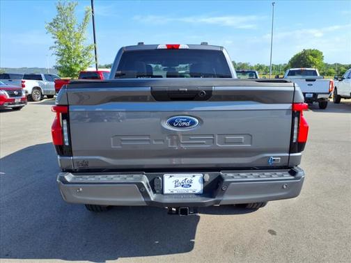 2023 Ford F-150 Lightning XLT