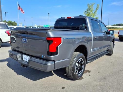 2023 Ford F-150 Lightning XLT
