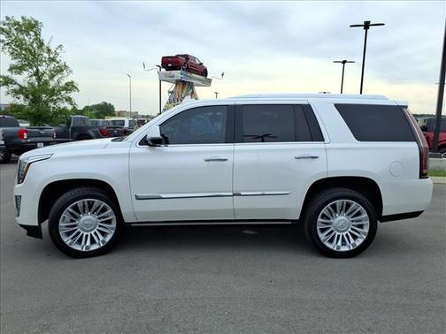 Crystal White Tri-Coat 2016 Cadillac Escalade Platinum