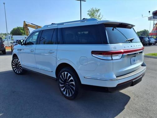 2024 Lincoln Navigator L Black Label
