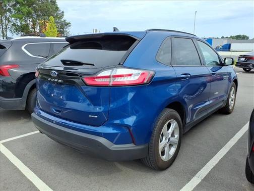 Blue 2021 Ford Edge SE