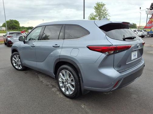 2021 Toyota Highlander Hybrid Limited
