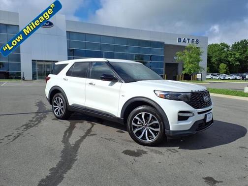 2022 Ford Explorer ST-Line