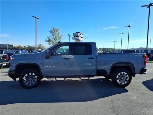 2024 Chevrolet Silverado 2500 Custom