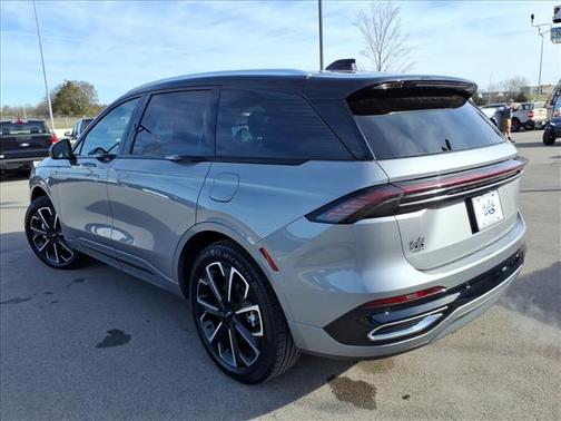 2025 Lincoln Nautilus Reserve