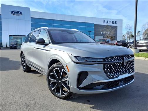 2025 Lincoln Nautilus Reserve