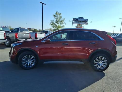2021 Cadillac XT4 Premium Luxury