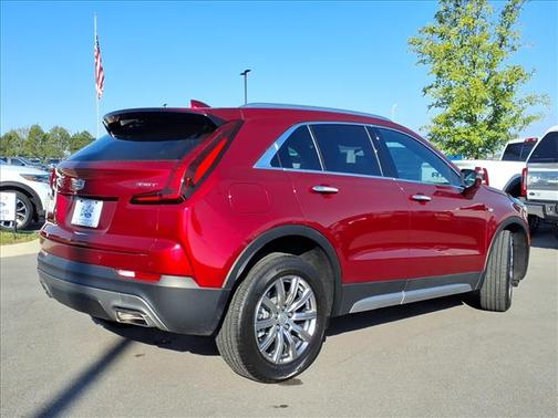 2021 Cadillac XT4 Premium Luxury