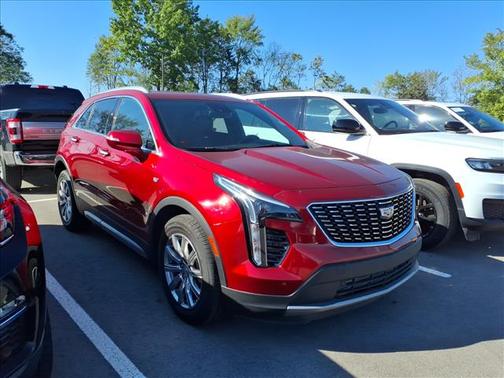 2021 Cadillac XT4 Premium Luxury